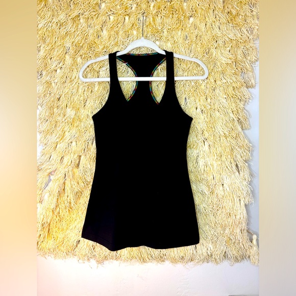 Lululemon💎PRISTINE💎Vintage Cool Racerback- RARE rainbow seams/thread✨Black✨6 - Picture 7 of 14